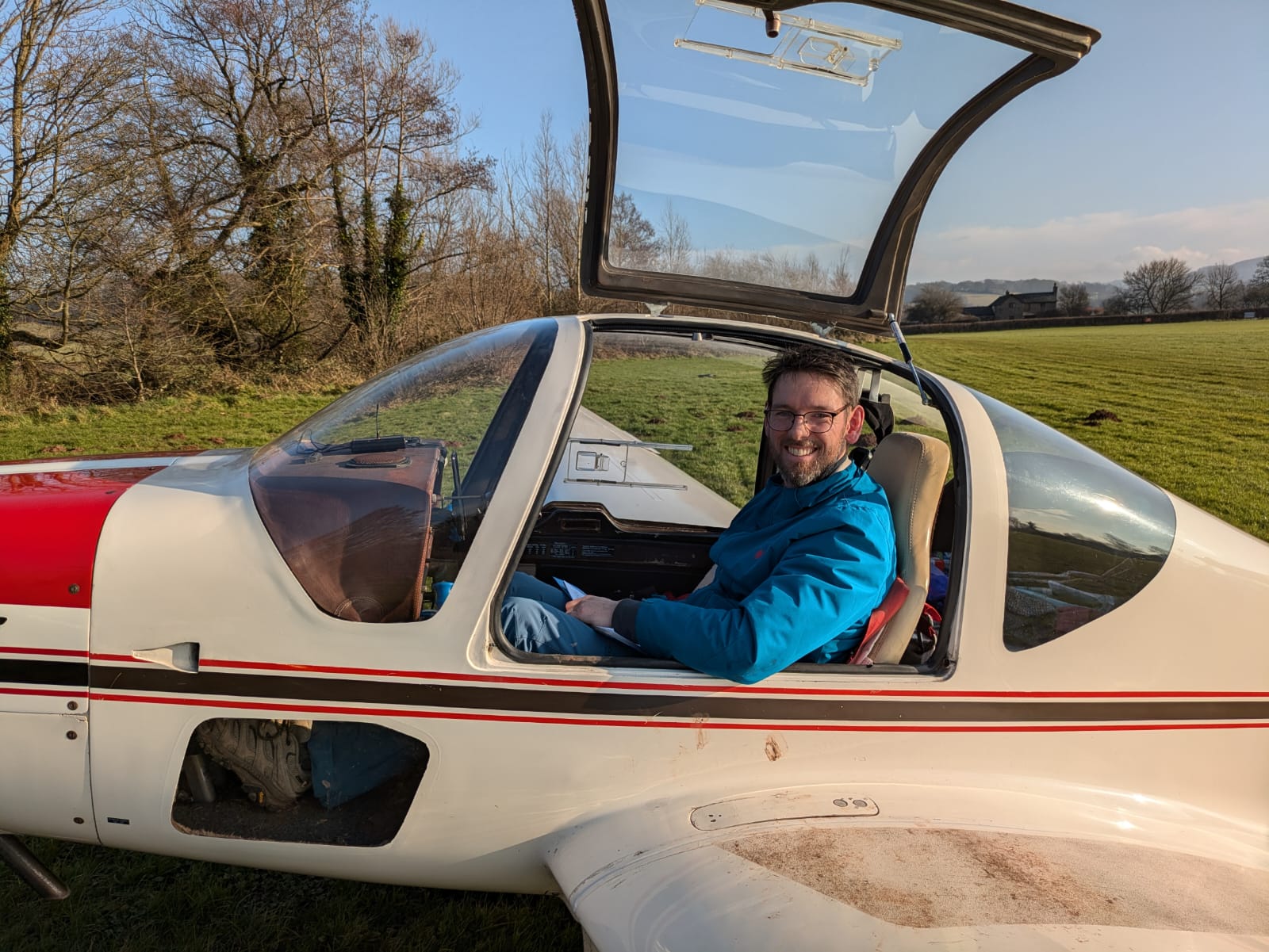 First TMG solo flight